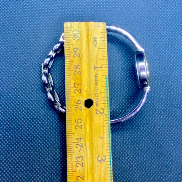 Guess Watch (needs Battery) - Picture 7 of 7